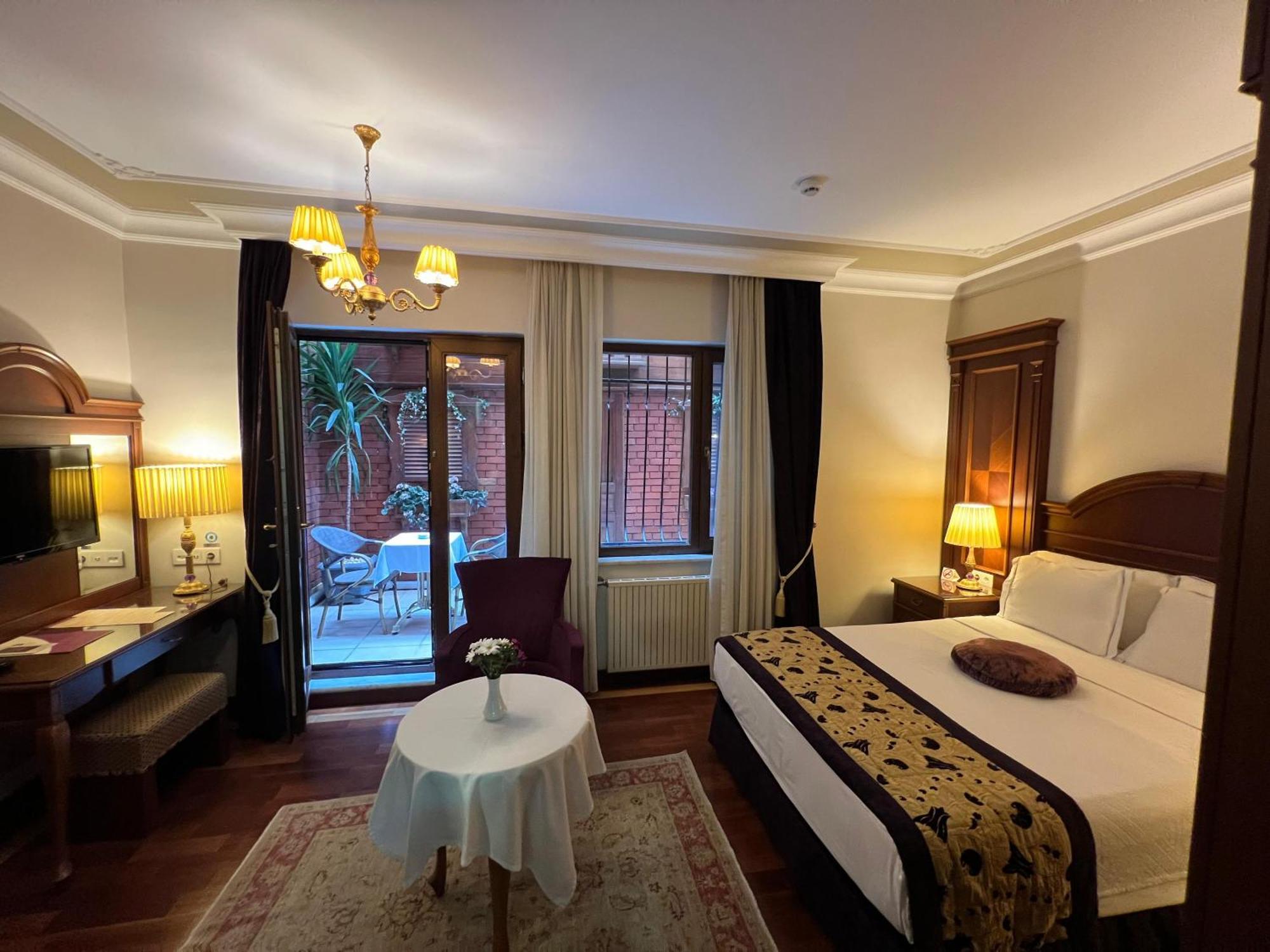 Glk Premier Regency Suites & Spa Стамбул Экстерьер фото