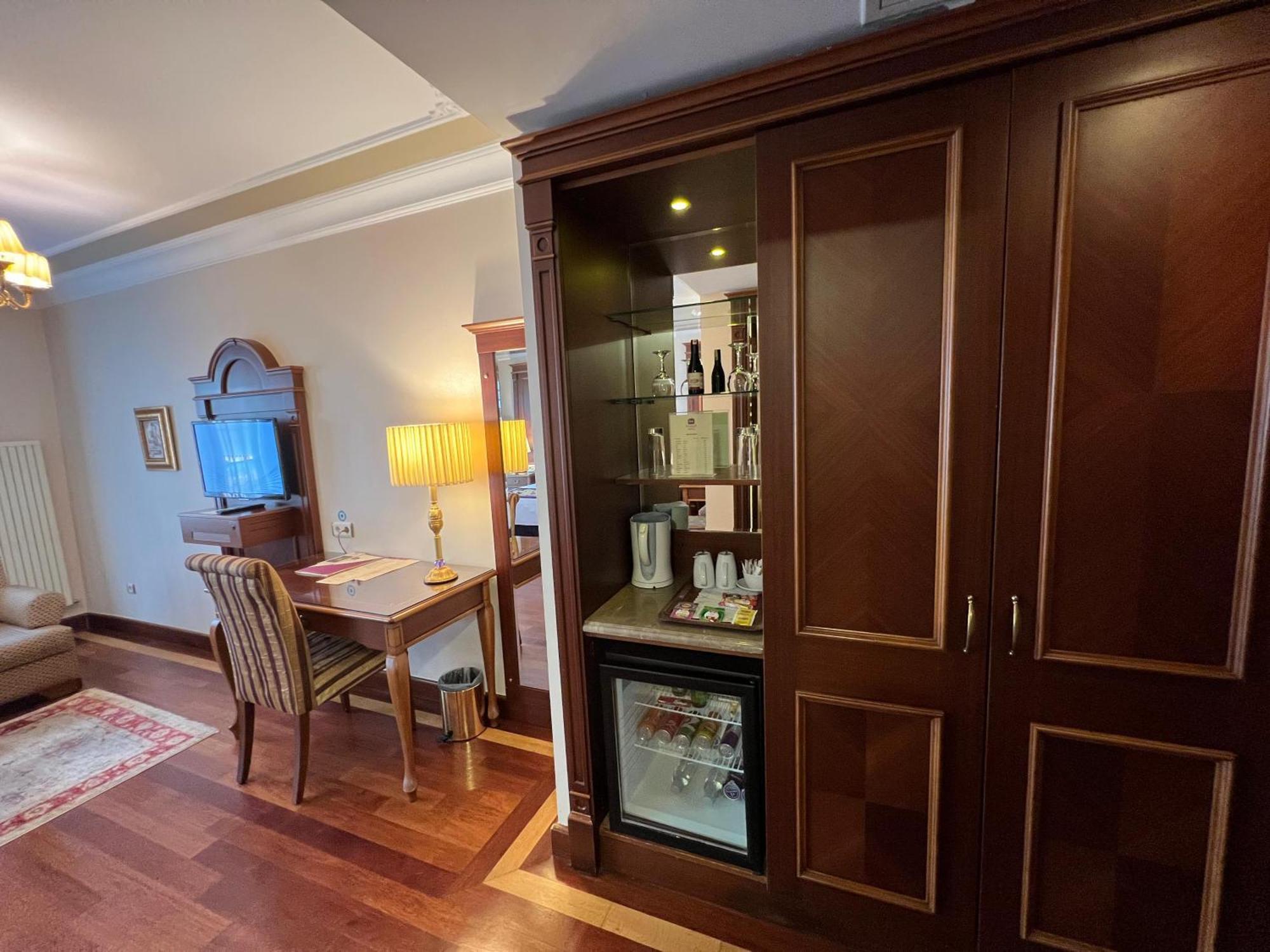 Glk Premier Regency Suites & Spa Стамбул Экстерьер фото